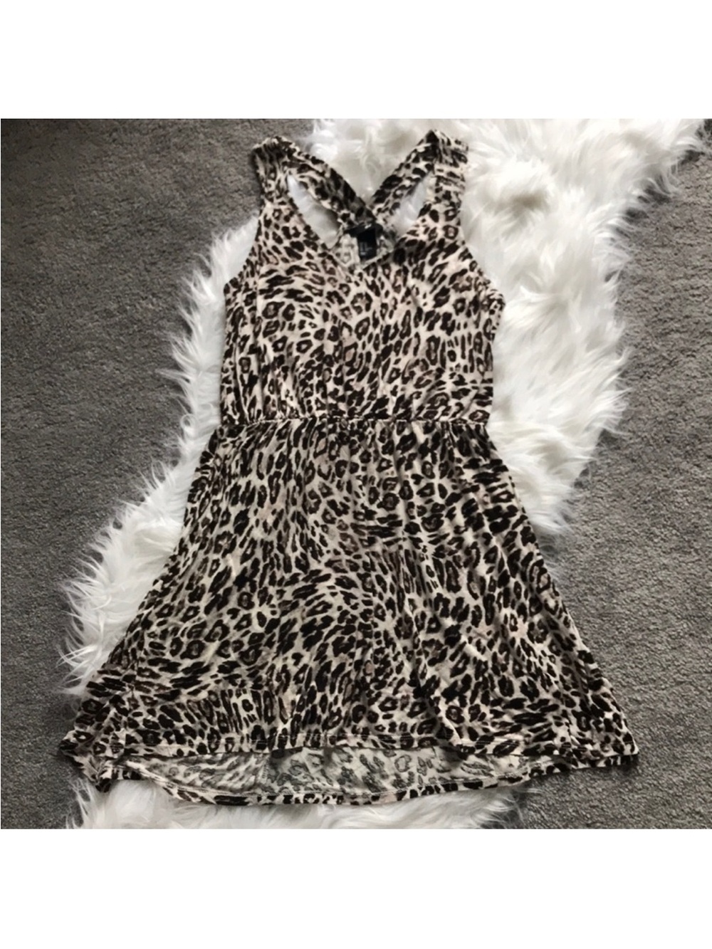 H&M Leopard Print V-Neck Mini Dress - Beige & Black - Picture 3 of 5